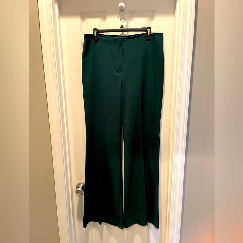 Elegant Green Wide-Leg Pants